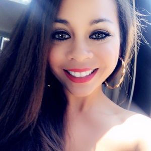 Meet your Posher, Brandi